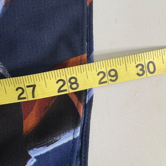 Nine West Mid-Century Modern Blouse - Picture 12 of 12